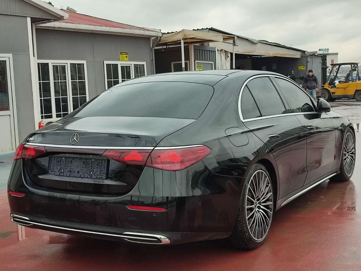 E 180 1.5 EDITION 1 EXCLUSIVE 9G-TRONIC