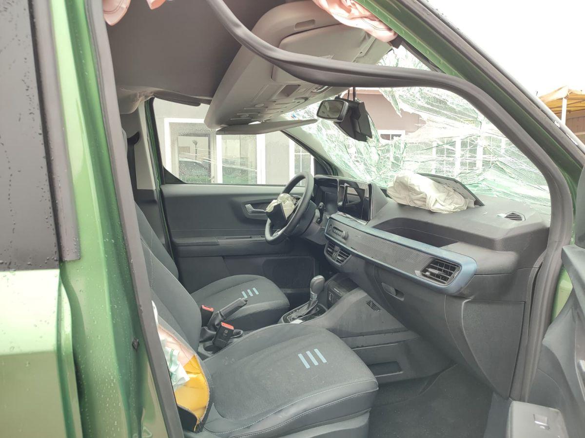 TOURNEO COURIER 1.0 P 125 AT ACTIVE