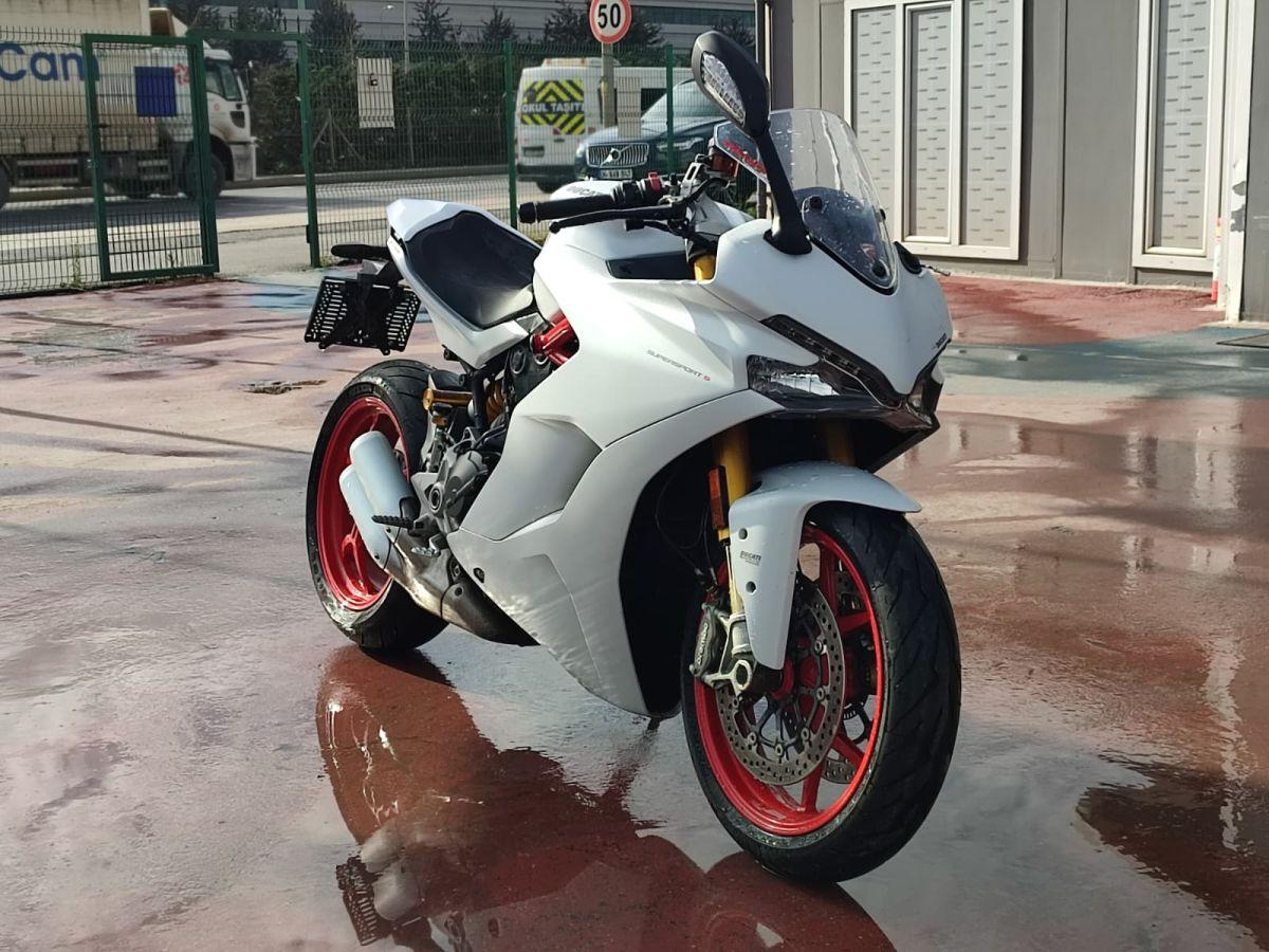 DUCATI SUPER SPORT S