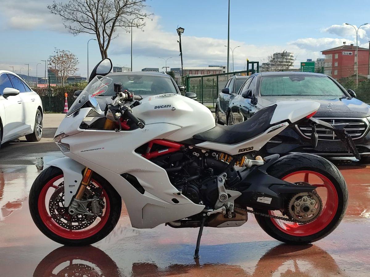 DUCATI SUPER SPORT S