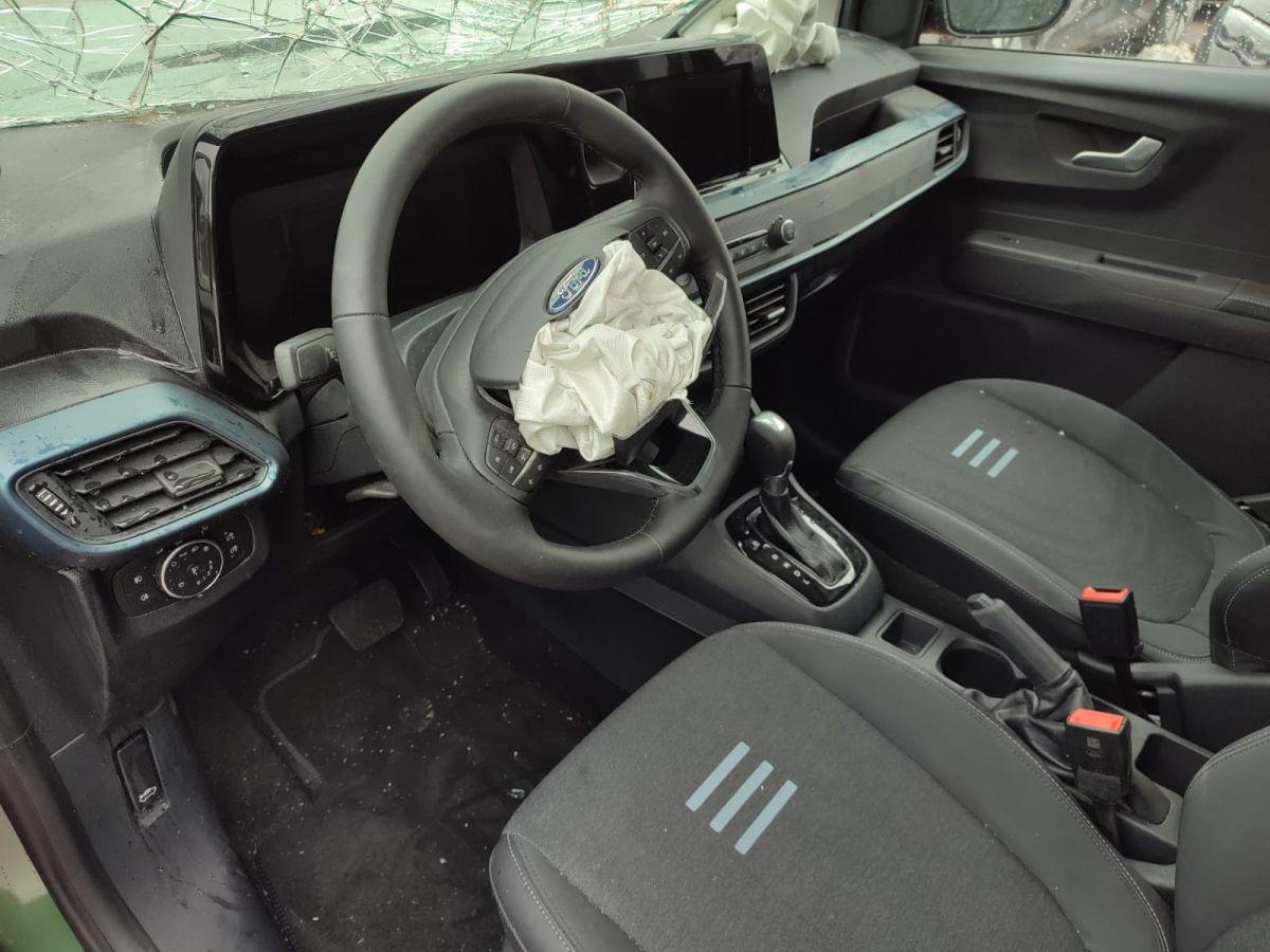 TOURNEO COURIER 1.0 P 125 AT ACTIVE