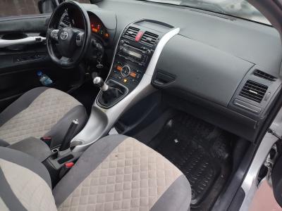 AURIS 1.4 D 4D COMFORT EXTRA