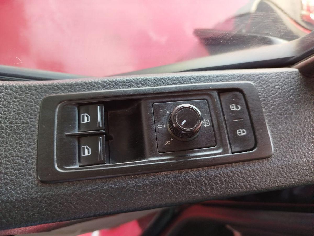 TRANSPORTER CAMLIVAN 4+1 114 E6