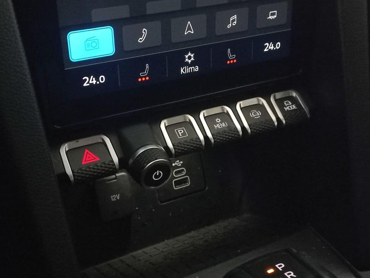 AMAROK AVENTURA 4MOTION 3.0 TDI V6 240 OV