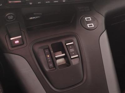 BERLINGO MAX 1.5 BLUEHDI 130 EAT8