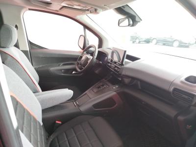 BERLINGO MAX 1.5 BLUEHDI 130 EAT8