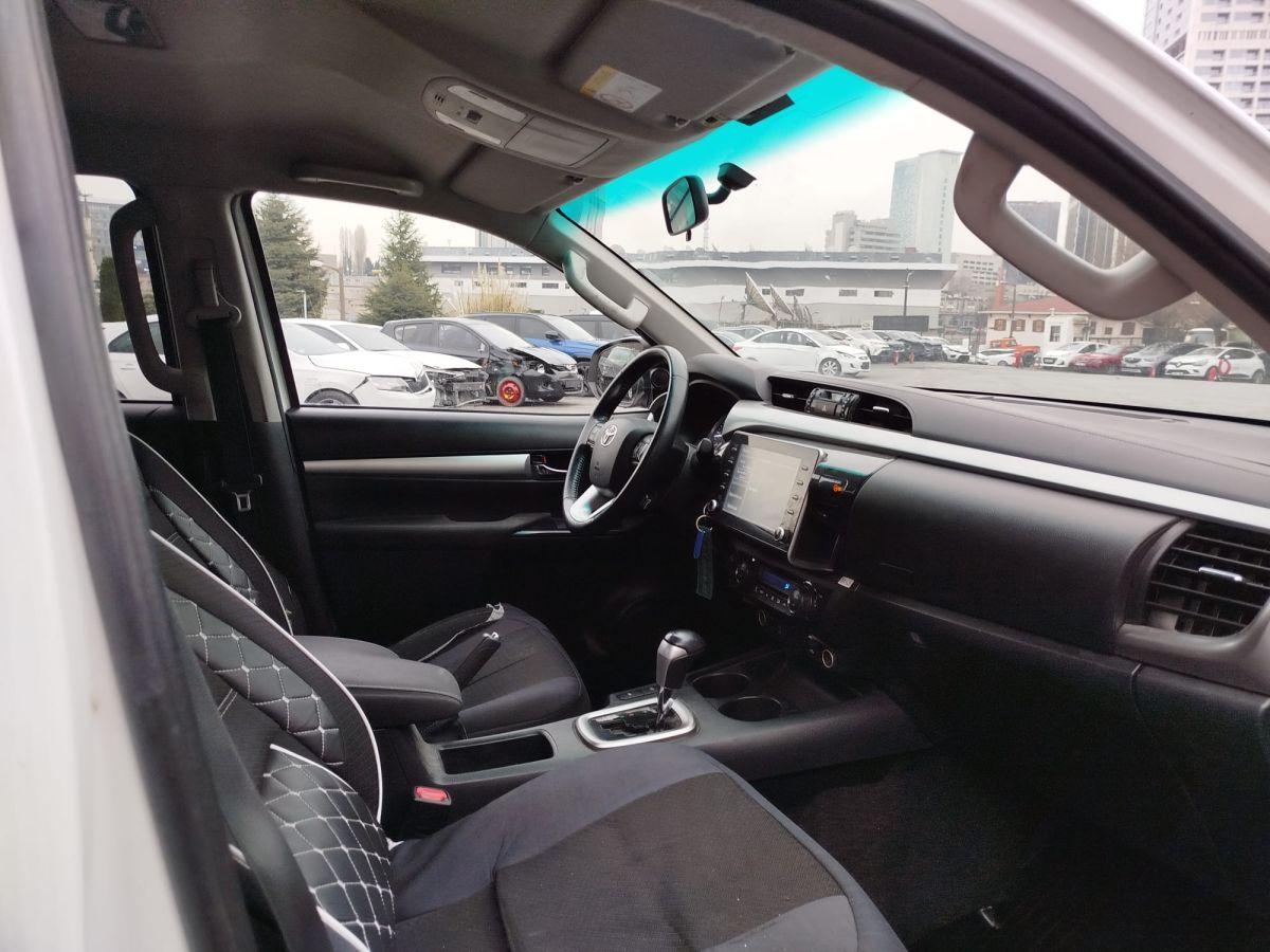 HILUX 2.4 D-4D 150 4x4 ADVENTURE