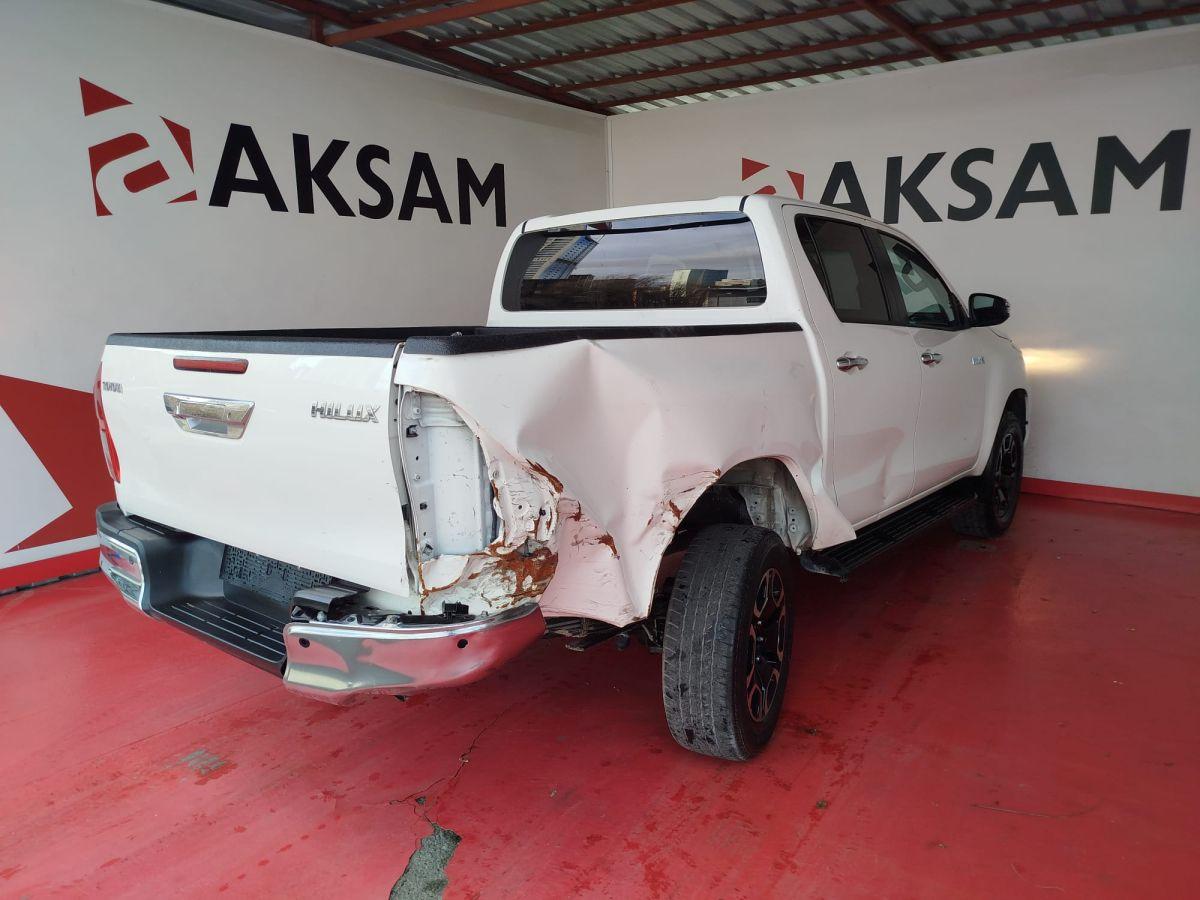 HILUX 2.4 D-4D 150 4x4 ADVENTURE