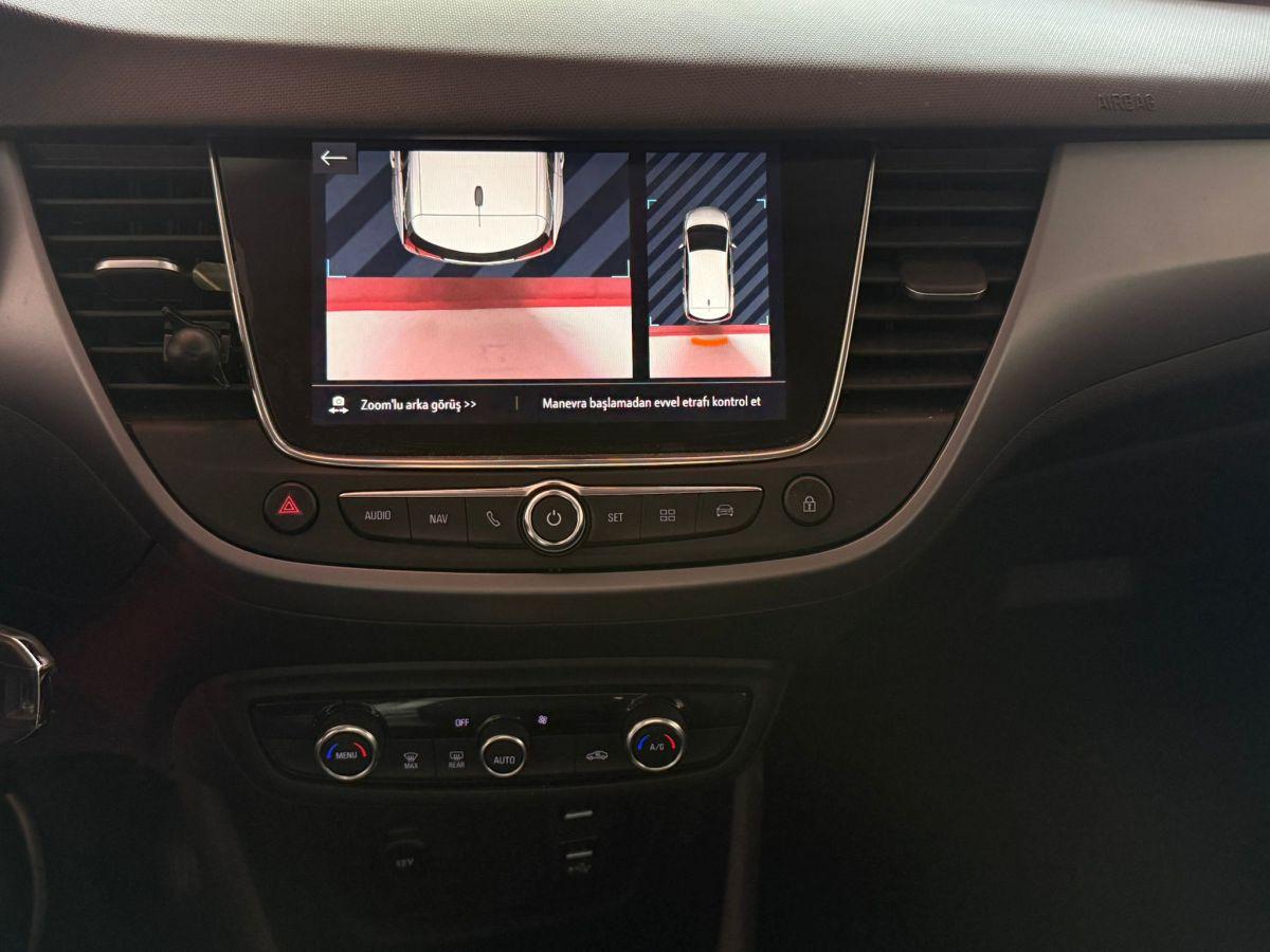 CROSSLAND 1.2 130 AT6 ESSENTIAL