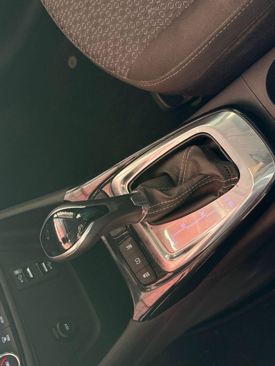 CROSSLAND 1.2 130 AT6 ESSENTIAL