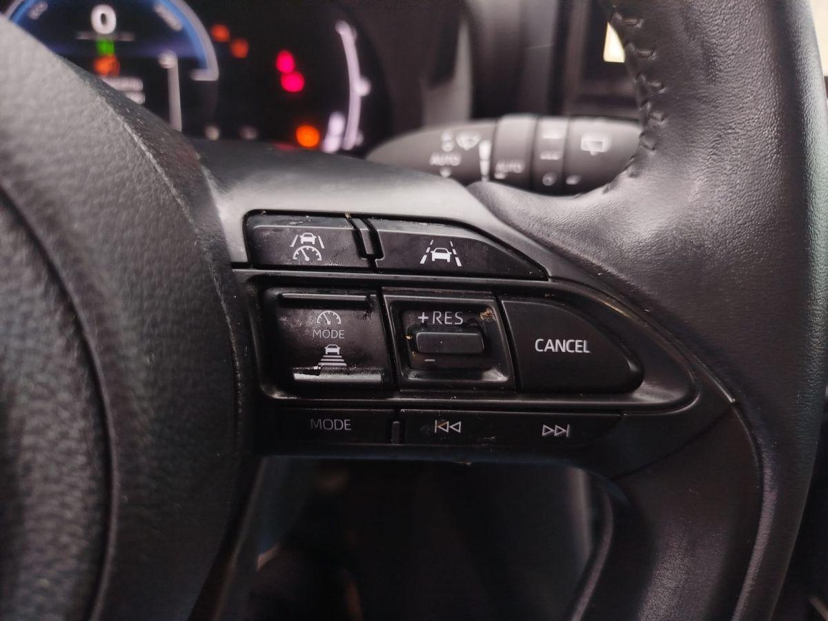 YARIS CROSS 1.5 HYBRID FLAME X-PACK E-CVT FL