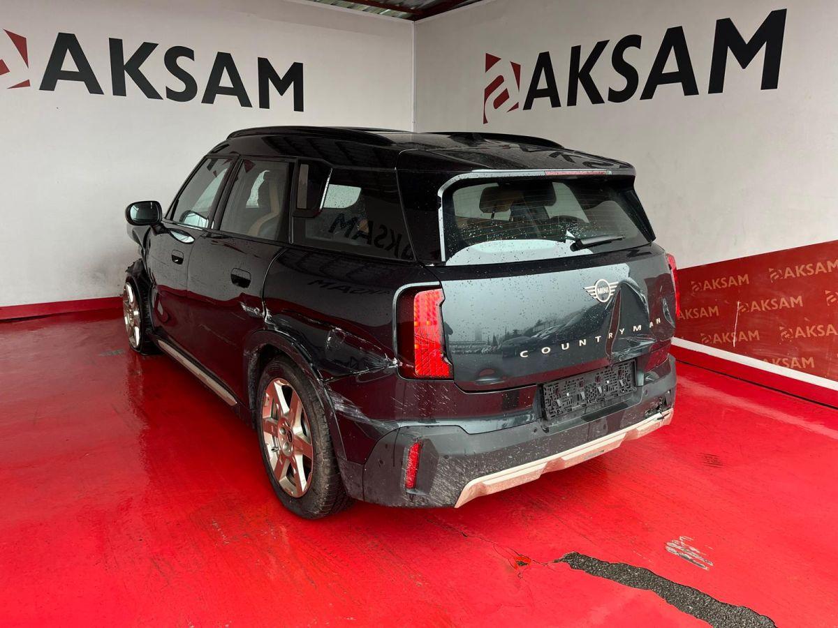 MINI COUNTRYMAN E 204 SPIRIT