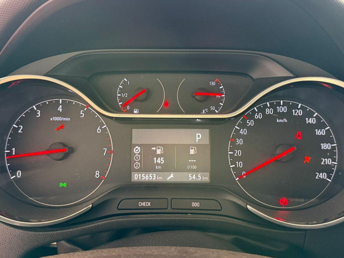 CROSSLAND 1.2 130 AT6 ESSENTIAL