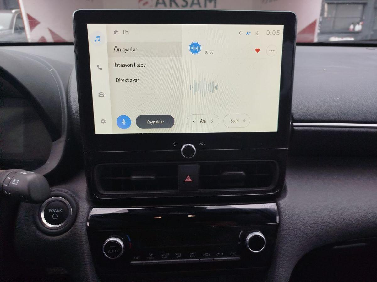 YARIS CROSS 1.5 HYBRID FLAME X-PACK E-CVT FL