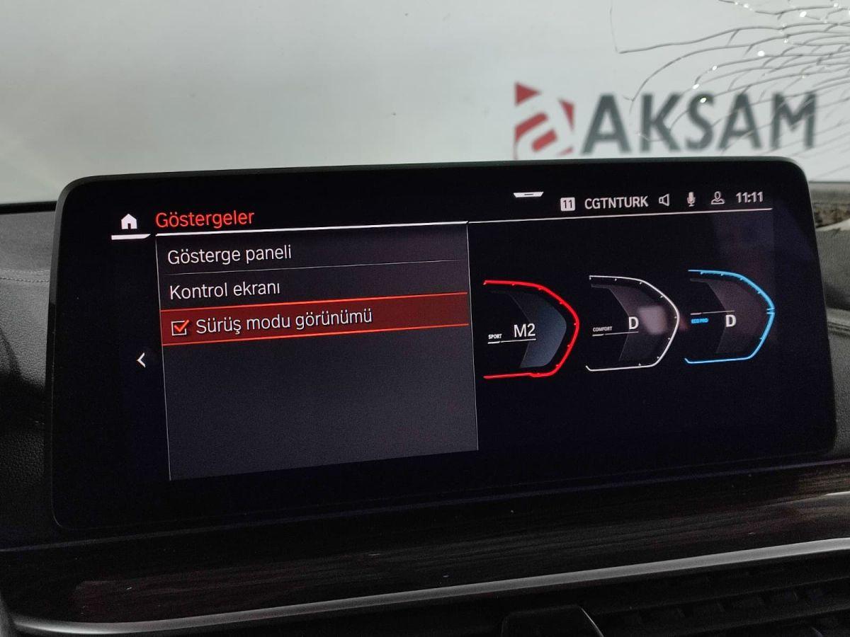 530i XDRIVE LCI 2.0 252 SPECIALEDITION LUXU.L