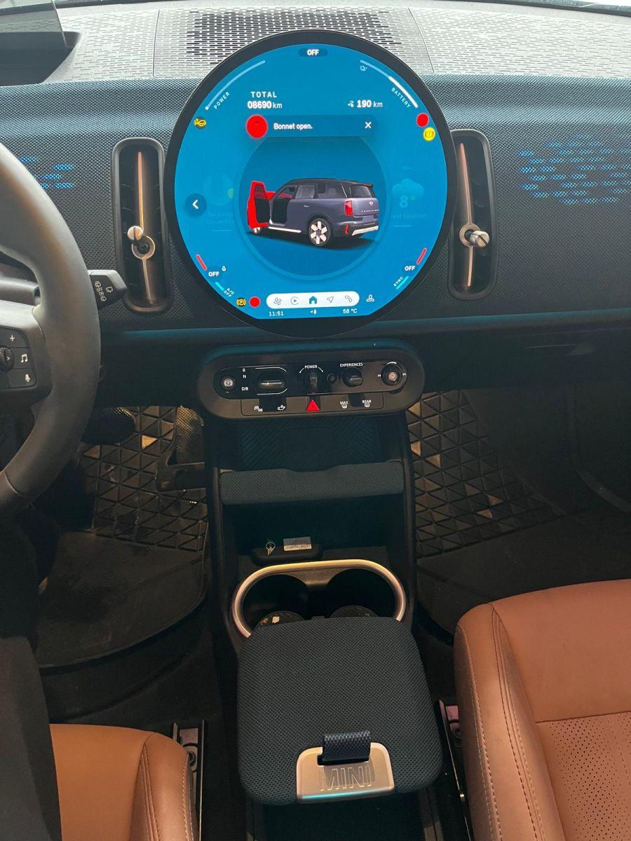 MINI COUNTRYMAN E 204 SPIRIT