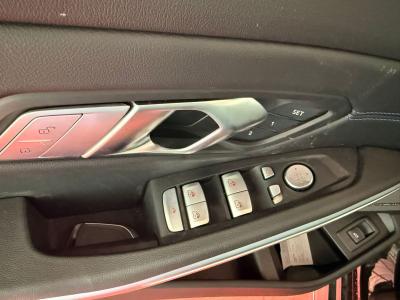 320i SEDAN 1.6 170 M SPORT