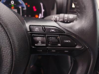 YARIS CROSS 1.5 HYBRID FLAME X-PACK E-CVT FL