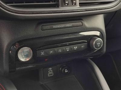 KUGA ST-LINE X 1.5 ECOBOOST 186 8AT FL