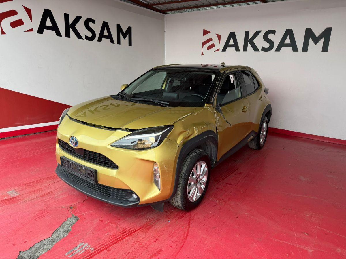 YARIS CROSS 1.5 HYBRID FLAME X-PACK E-CVT