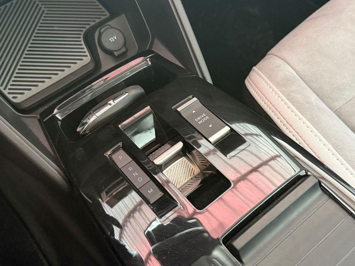 C4 X MAX 1.2 PURETECH 130 EAT8