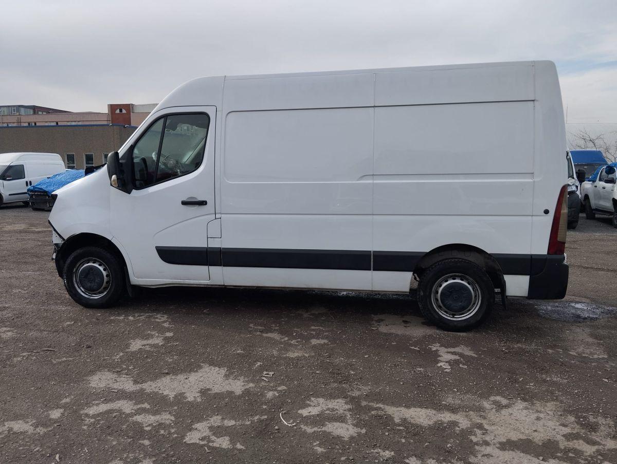 MASTER PANELVAN L2H2 11M3 150 D-FULL