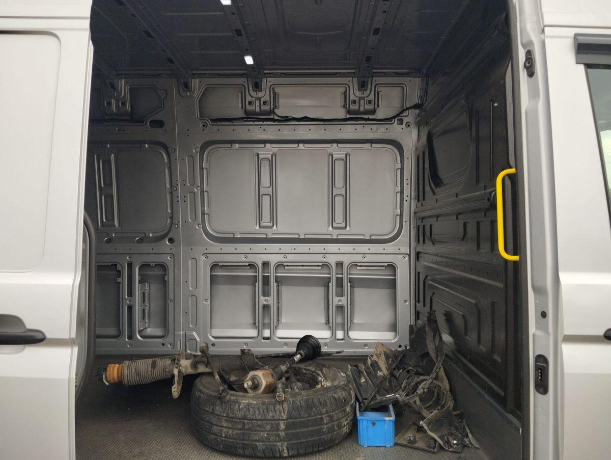 PANELVAN TGE 3.180 4X4 SB L5H3 15.5 M3TOPLION