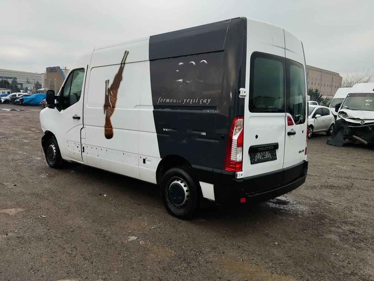 MASTER PANELVAN L2H2 11M3 150 D-FULL