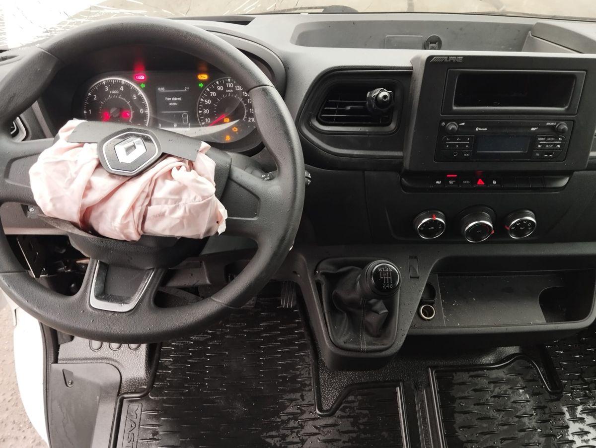 MASTER PANELVAN L2H2 11M3 150 D-FULL