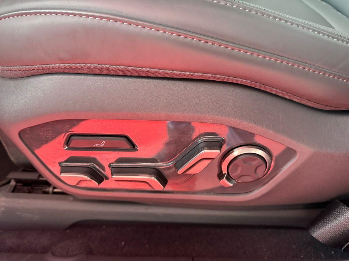 EV9 (203) AT PRESTIGE 7K