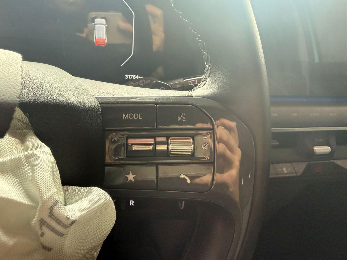 EV9 (203) AT PRESTIGE 7K