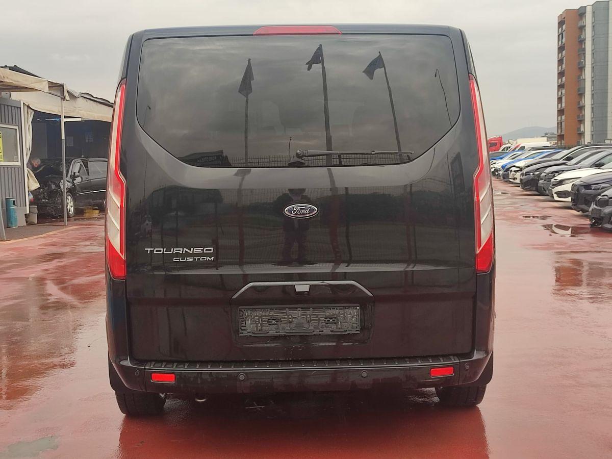 TOURNEO CUSTOM 320L UPGRADE 170 6AT TITANIUM