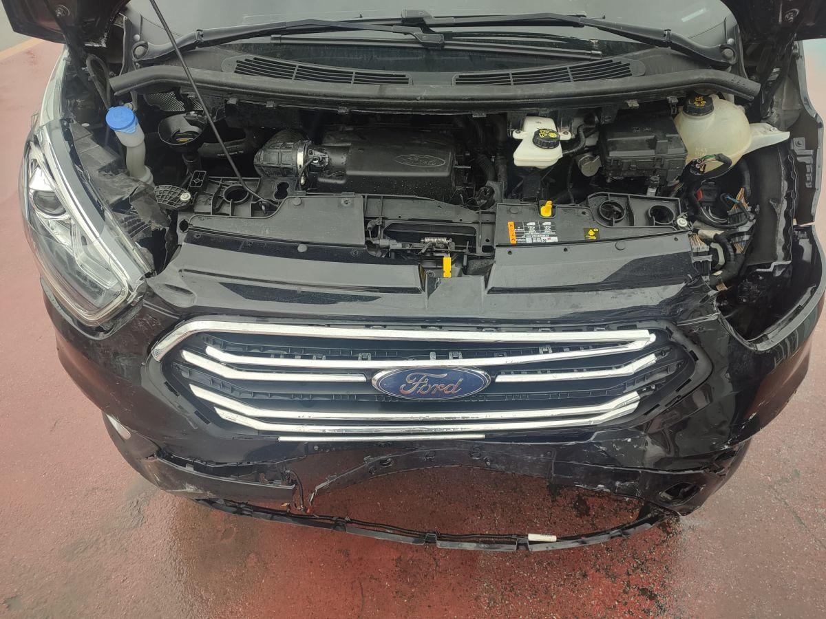 TOURNEO CUSTOM 320L UPGRADE 170 6AT TITANIUM