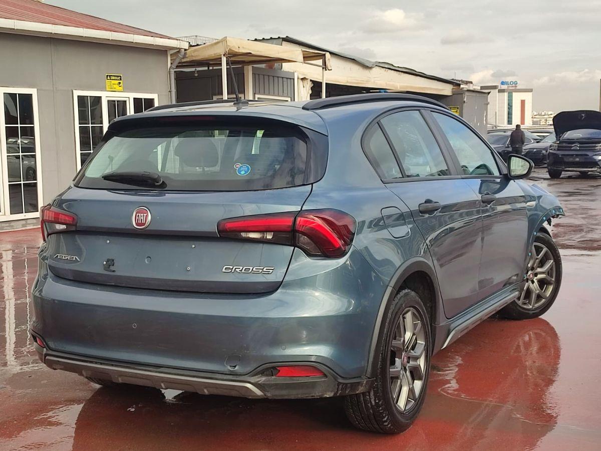 EGEA CROSS URBAN 1.6 M.JET 130 DCT