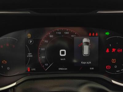 EGEA CROSS URBAN 1.6 M.JET 130 DCT