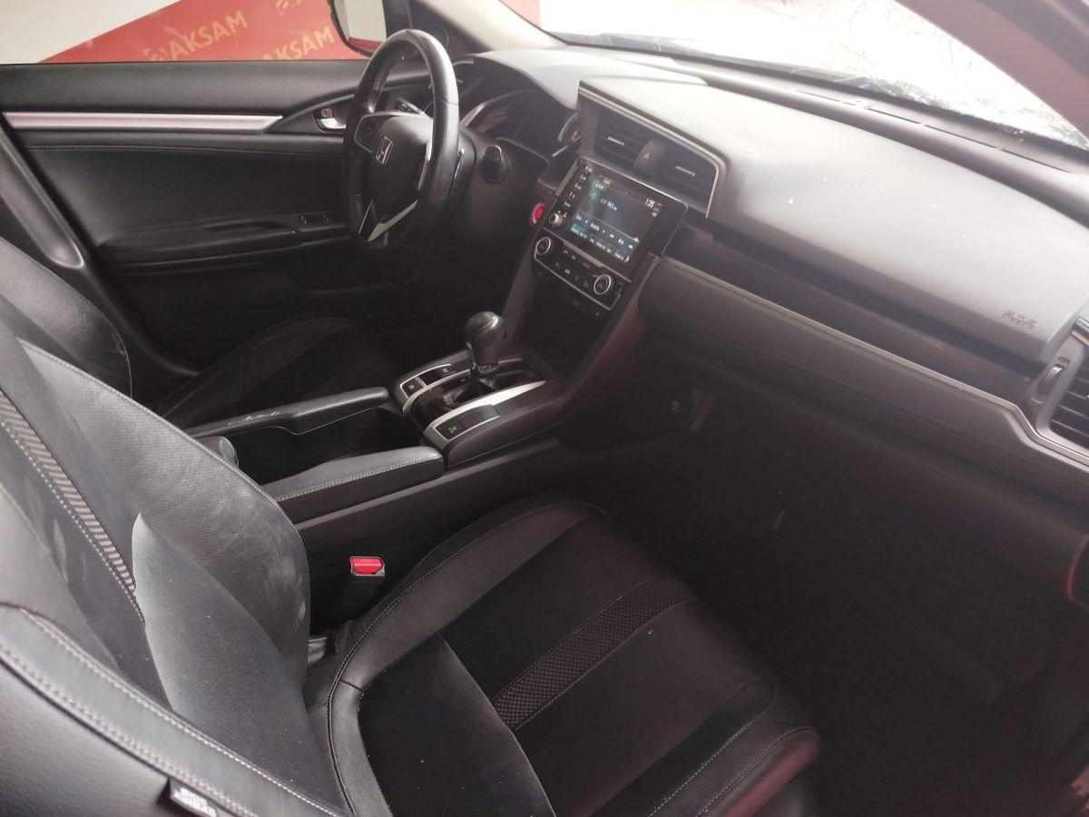 CIVIC 4D EXECUTIVE+ 1.5 182 OV