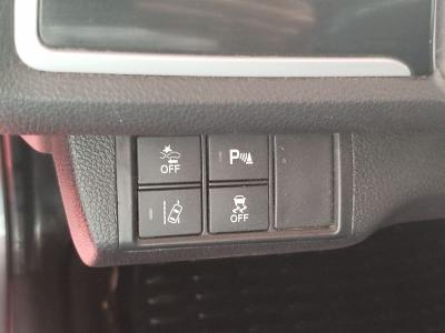 CIVIC 4D EXECUTIVE+ 1.5 182 OV