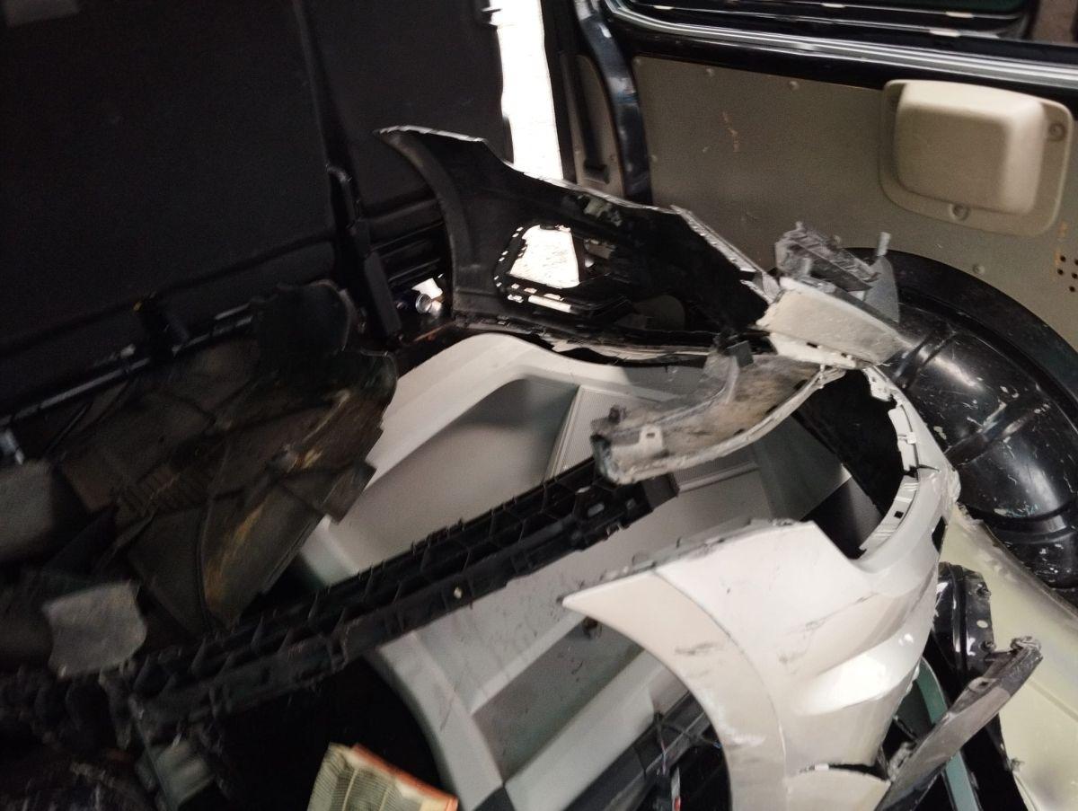 TRANSPORTER CAMLIVAN 2.0 TDI  COMFORLİNE 140 4+1 LWB