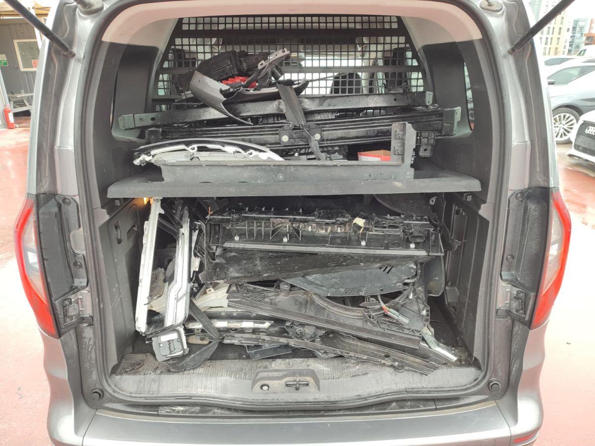 KANGOO MULTIX ICONIC 1.5 B DCI EDC 115