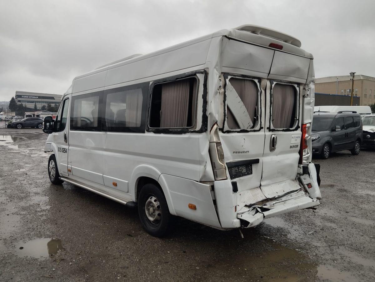 BOXER MINIBUS PERSONEL 16+1 L4H2 2.2BLUEHDI 165