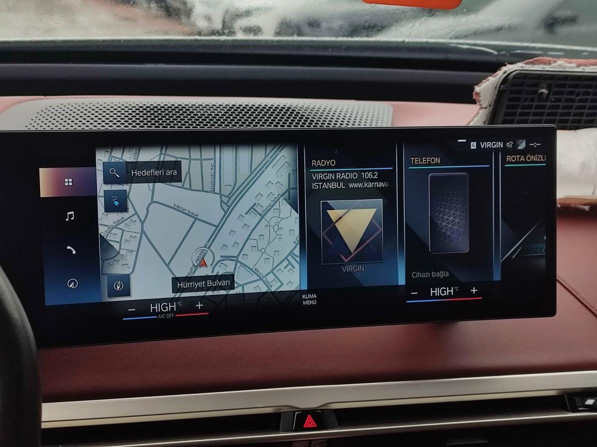 iX XDRIVE40 FIRST EDITION SPORT