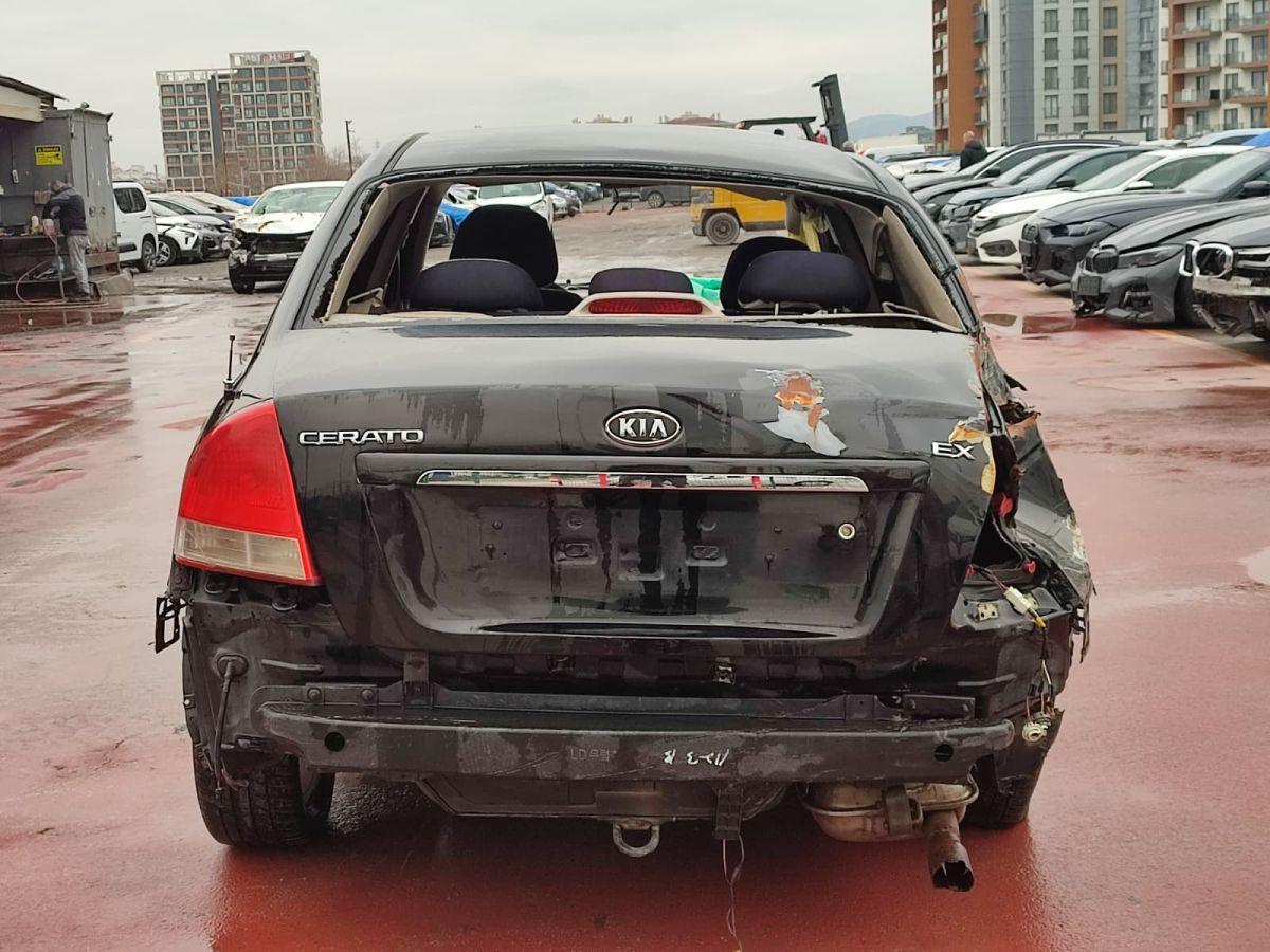 CERATO 1.6 EX DSL NB CONFORT