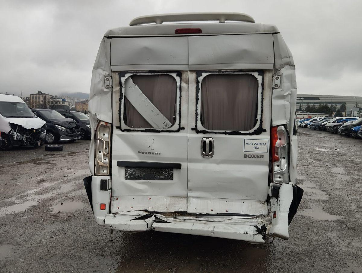 BOXER MINIBUS PERSONEL 16+1 L4H2 2.2BLUEHDI 165