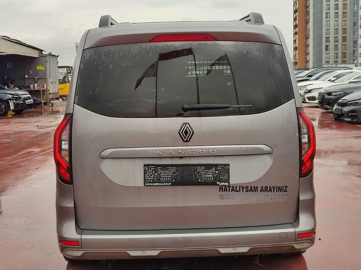 KANGOO MULTIX ICONIC 1.5 B DCI EDC 115