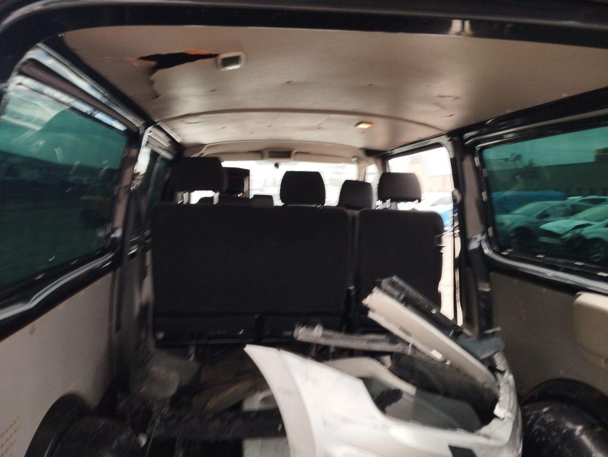 TRANSPORTER CAMLIVAN 2.0 TDI  COMFORLİNE 140 4+1 LWB