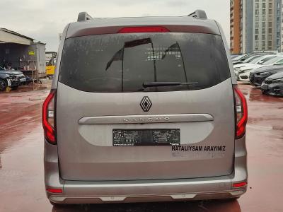 KANGOO MULTIX ICONIC 1.5 B DCI EDC 115