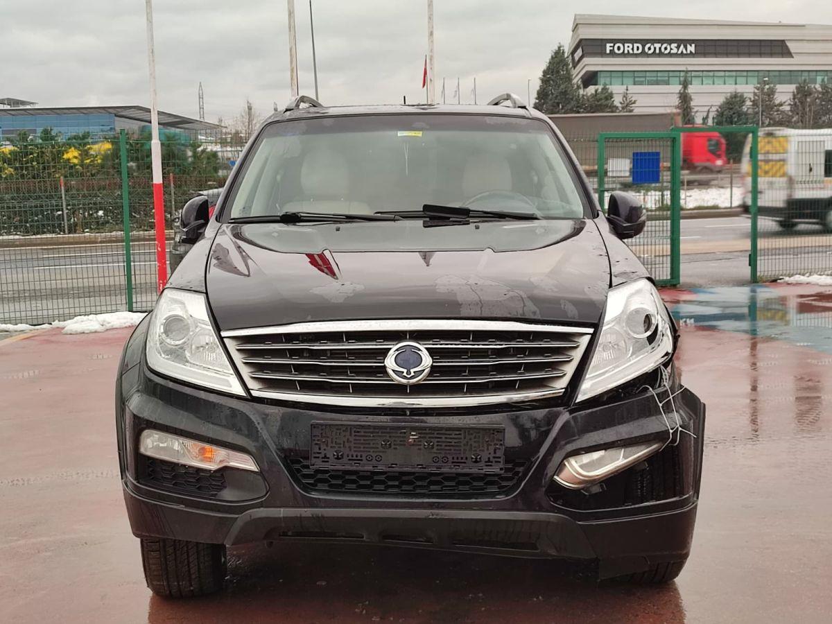 REXTON W E XDI 2.0 4x4 AT LX