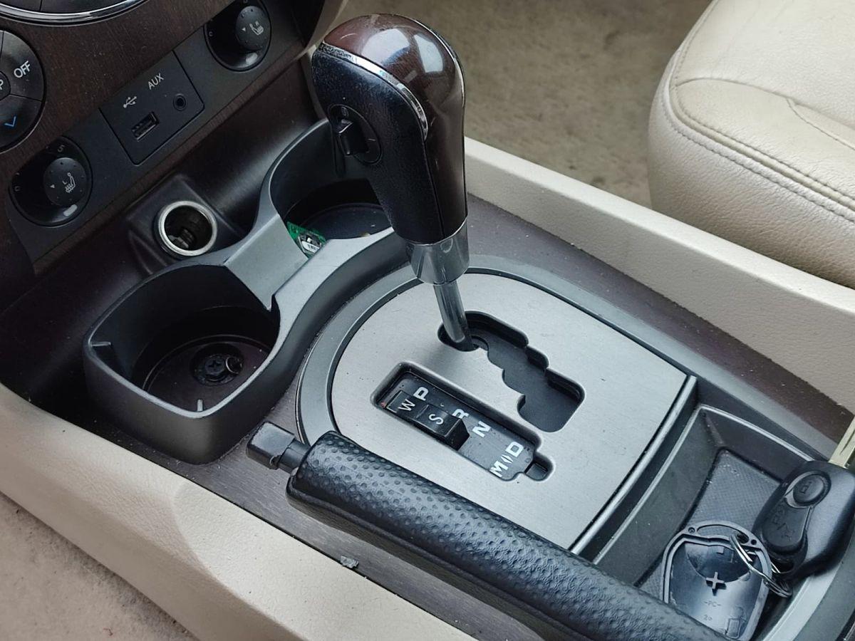 REXTON W E XDI 2.0 4x4 AT LX