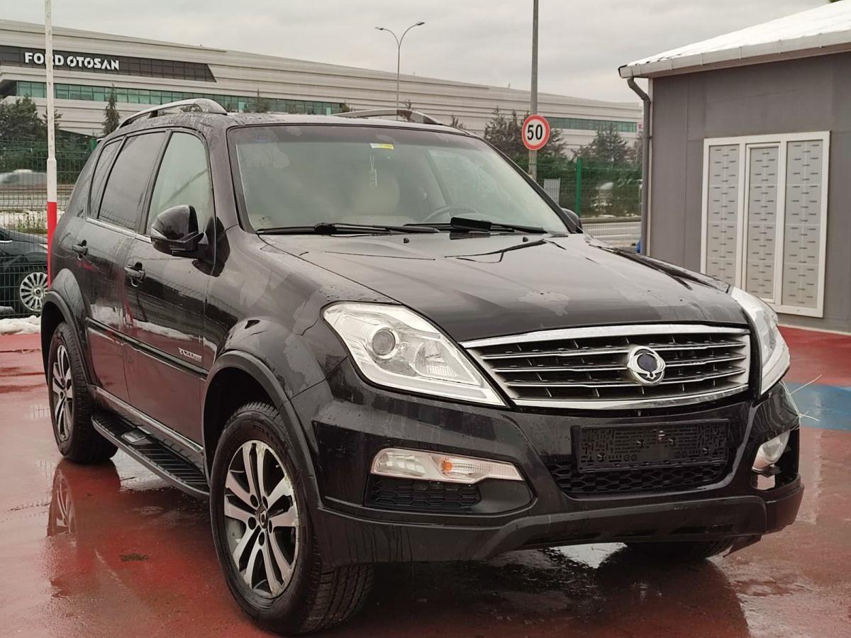 REXTON W E XDI 2.0 4x4 AT LX