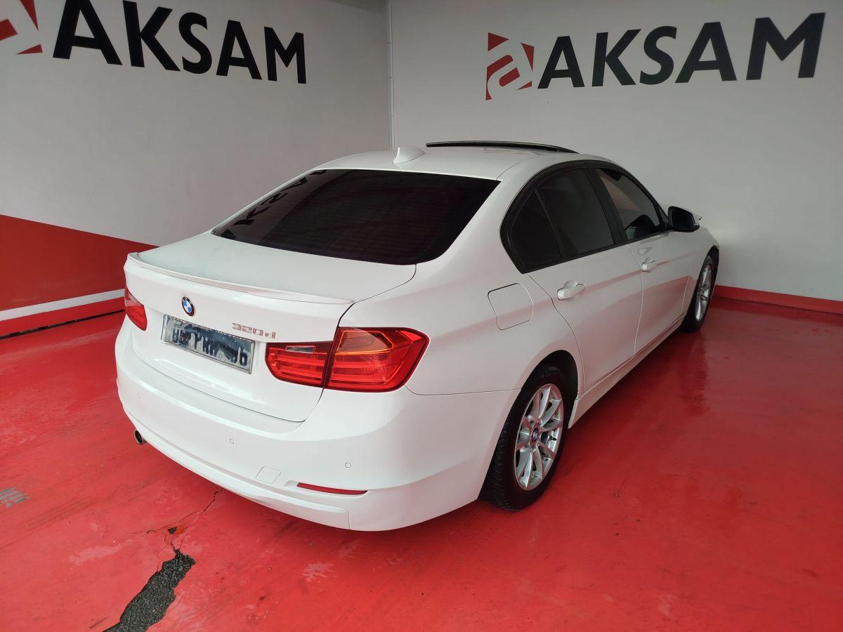 320d SEDAN (184) TECHNO PLUS